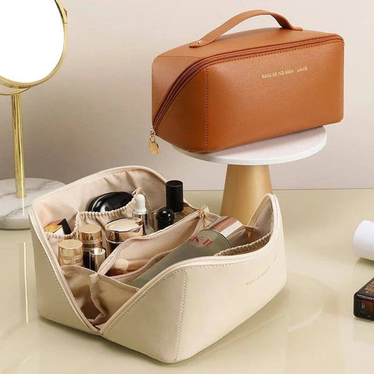 Travel Makeup Bag With Wide Opening and Large Capacity